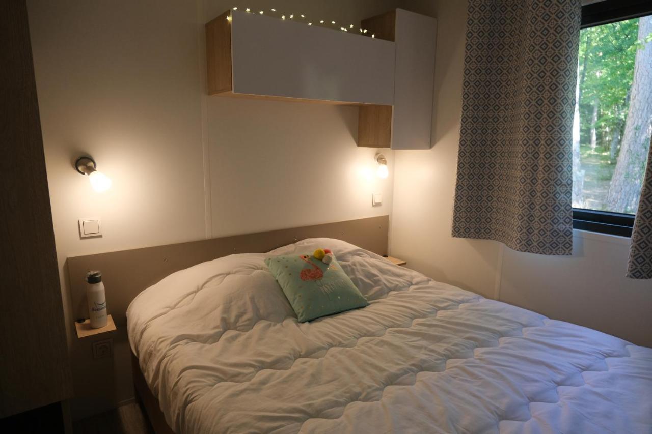 Camping Etang Des Bois Vieilles-Maisons-sur-Joudry ภายนอก รูปภาพ